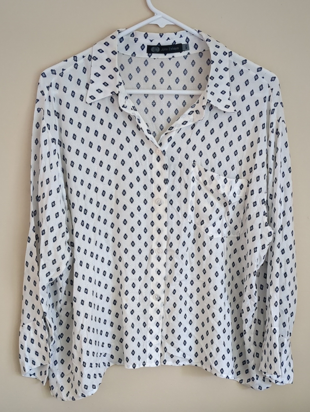 M/L JET John Eshaya White And Blue Pattern Shirt Top